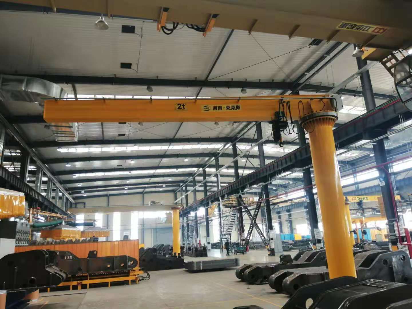 移動懸臂吊起重機(jī)